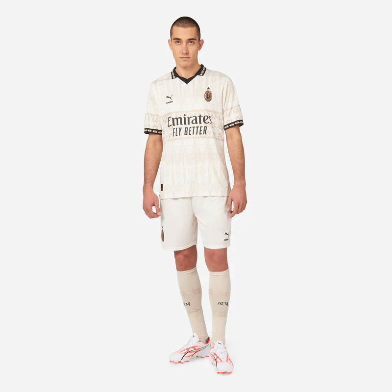 Authentic Jersey AC MILAN X PLEASURES 2023/24 – Light Version with Authentic Jersey AC MILAN X PLEASURES 2023/24 – Light Version with