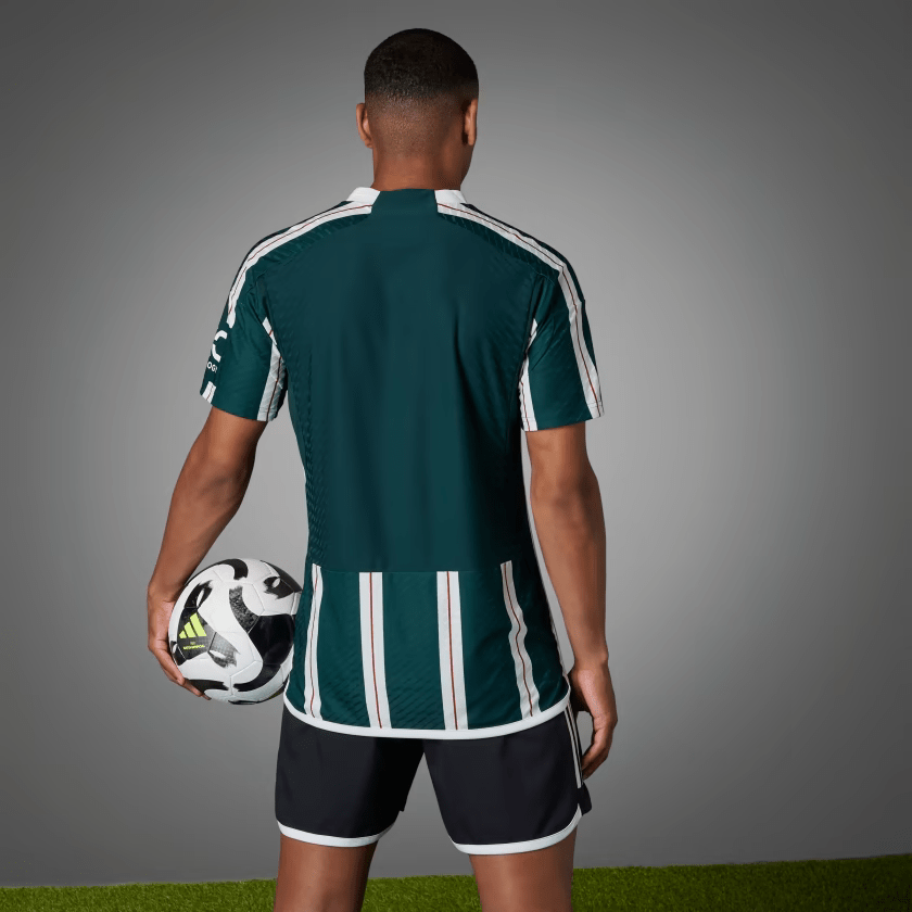 Manchester United 23/24 Away Jersey with Shorts