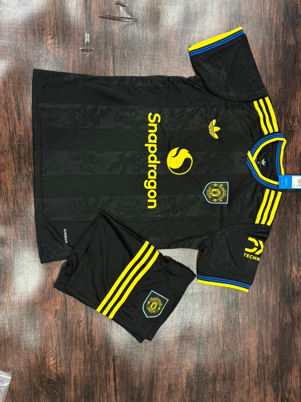 Manchester United 25/26 Third Jersey with Shorts