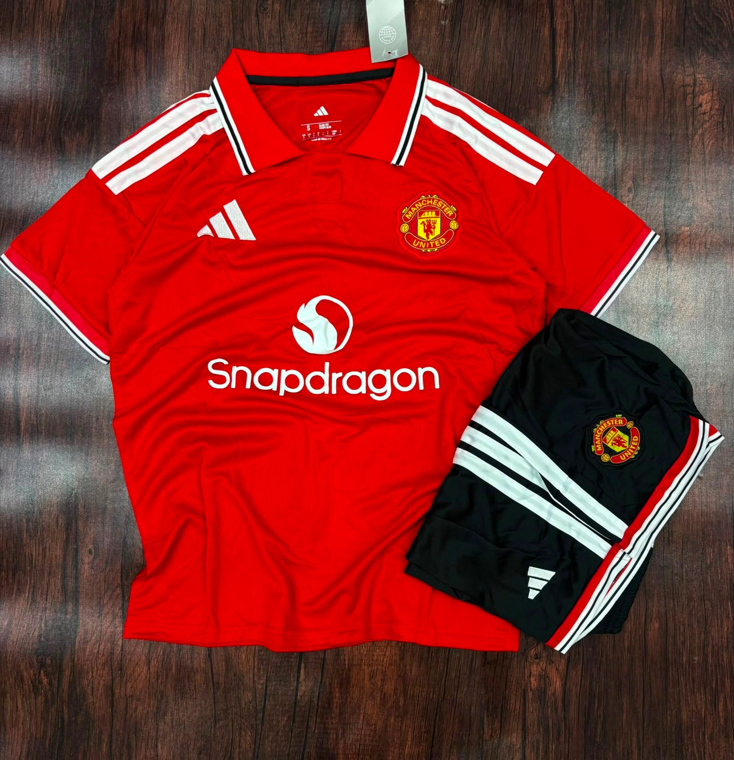 Manchester United 26/27 Home Jersey with Shorts