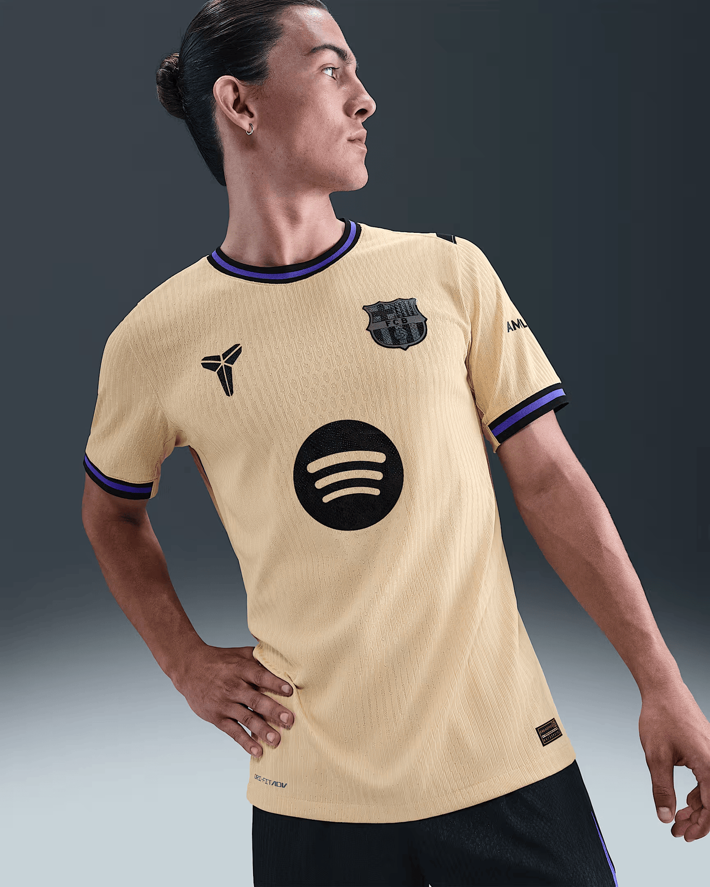 FC Barcelona 2025/26 Away Jersey with Shorts