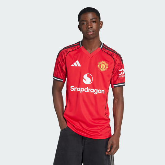 Manchester United 25/26 Home Jersey with Shorts