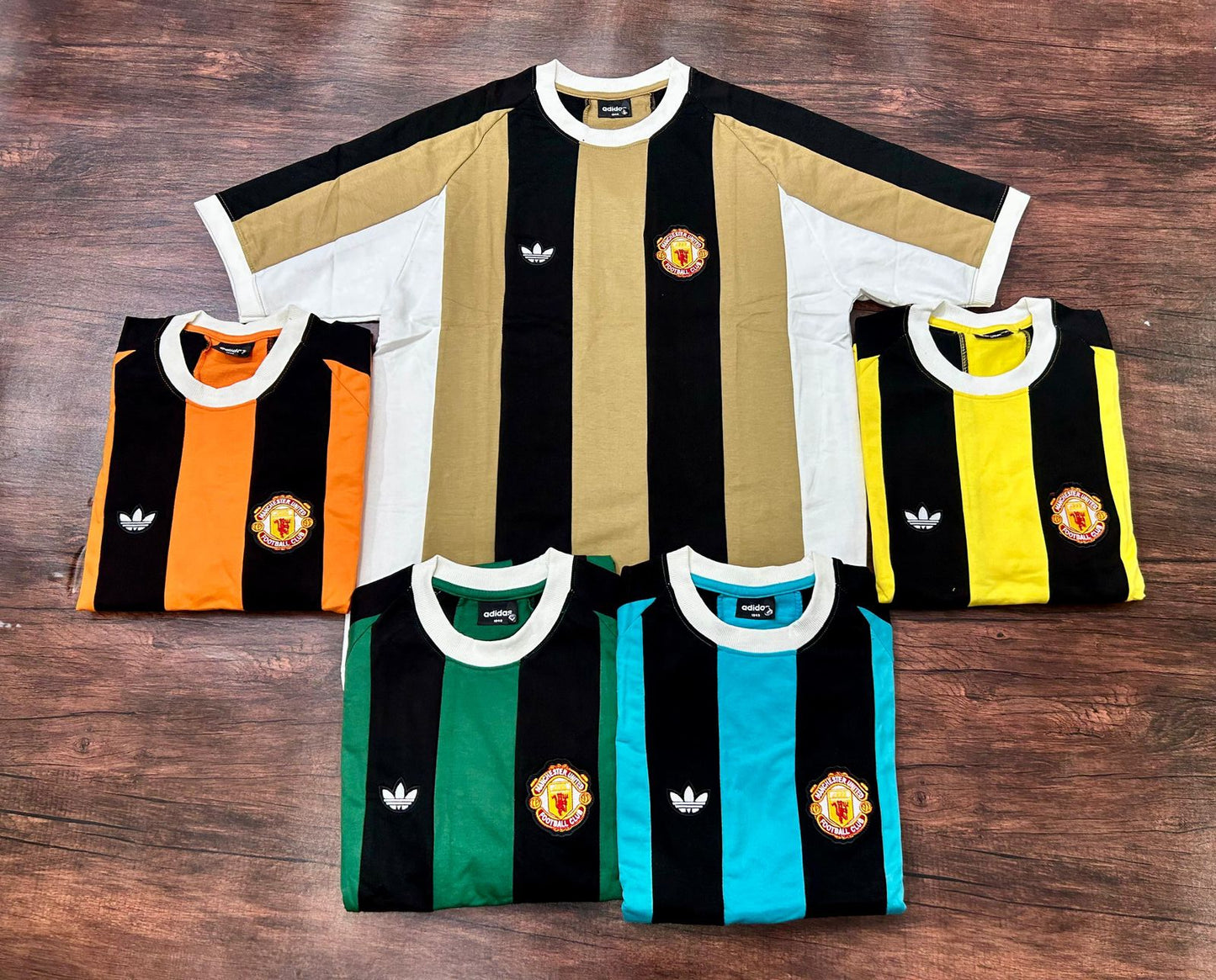 Manchester United Oversized 100% Cotton Embroidered Unisex T-Shirt