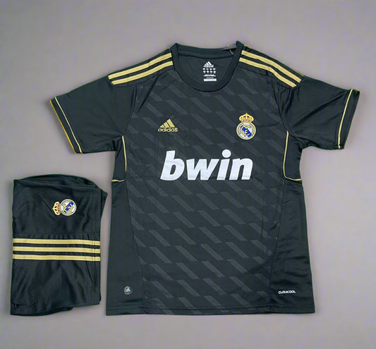 Real Madrid 2011-12 Retro Away Jersey with Shorts
